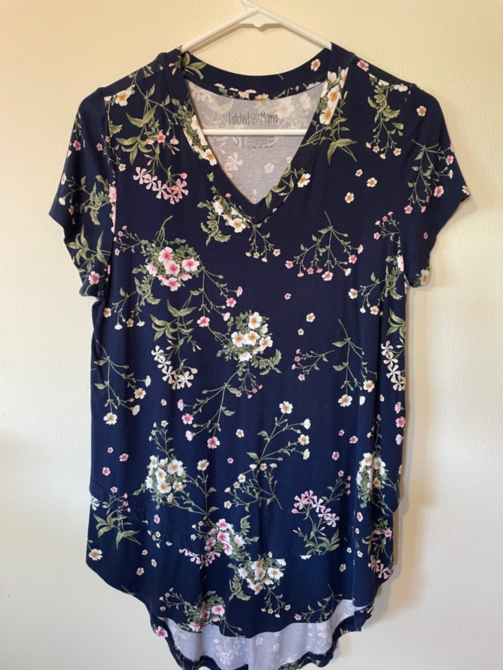 Latched Mama Navy Floral V-Neck Nursing Short Sleeve Tee